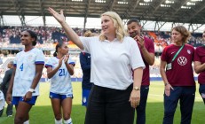 世俱杯投注:海耶斯：在女足世界杯之前，USWNT进入了“下一阶段”